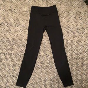 Lululemon Leggings: Black 28” Size 4